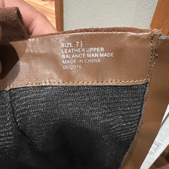 Plume by Farylrobin Brown Suede Women's Boots 7.5 EXCELLENT CONDITION! Leather! - Picture 4 of 5